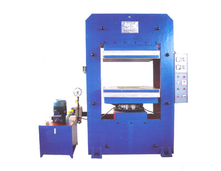 单缸式大型平板硫化机